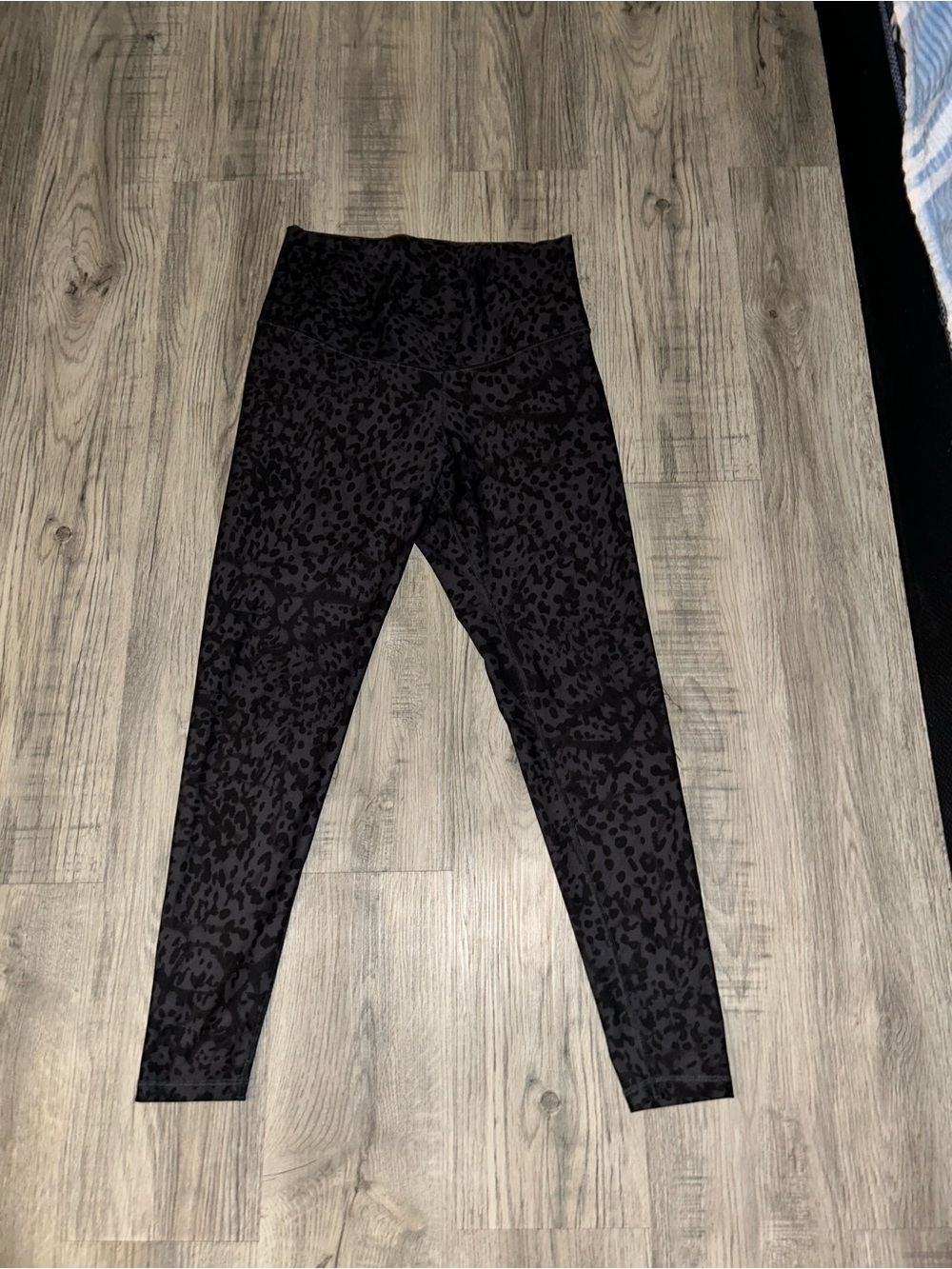 Old Navy Black Leopard Print High-Waist Leggings